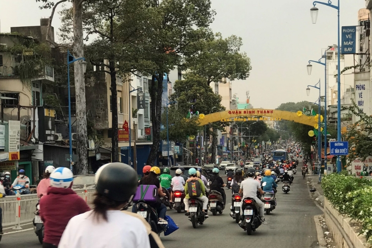 メトロができてもバイク人気は衰えない?!